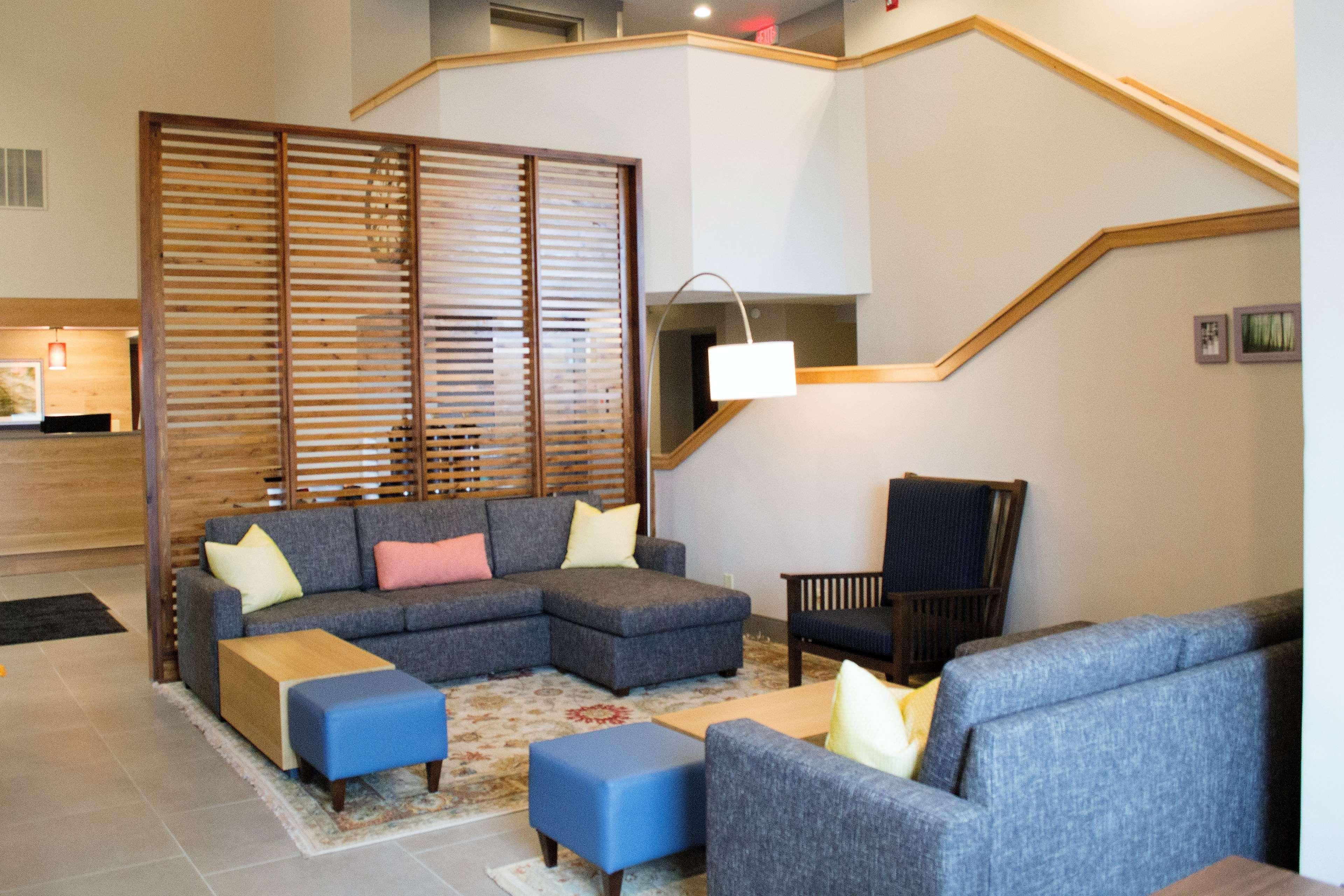 Hotel Country & By Radisson, Erie, Pa 3*