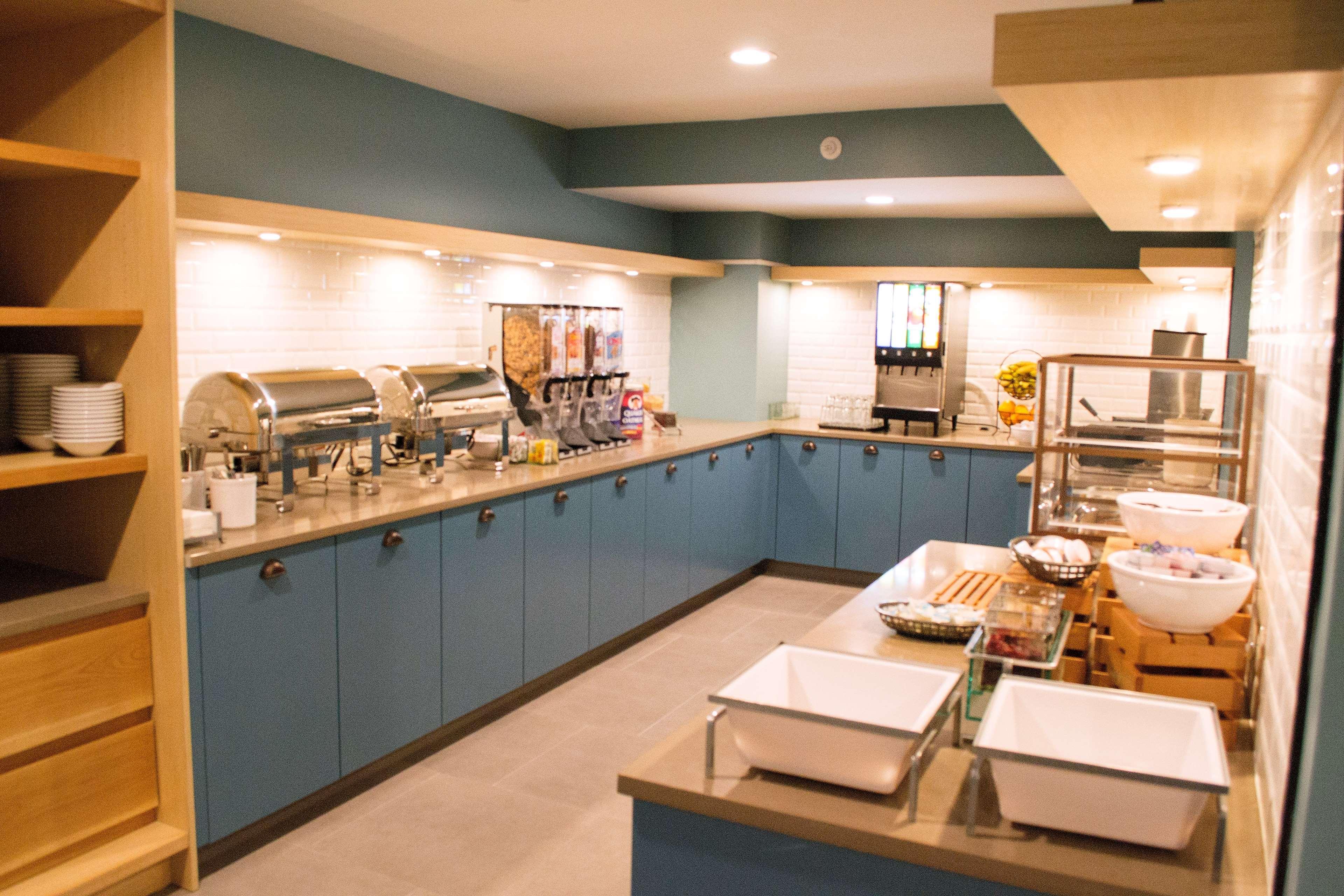 Country & By Radisson, Erie, Pa 3* Kearsarge