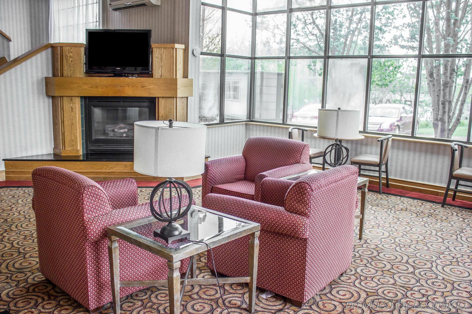 Country & By Radisson, Erie, Pa Hotel 3*