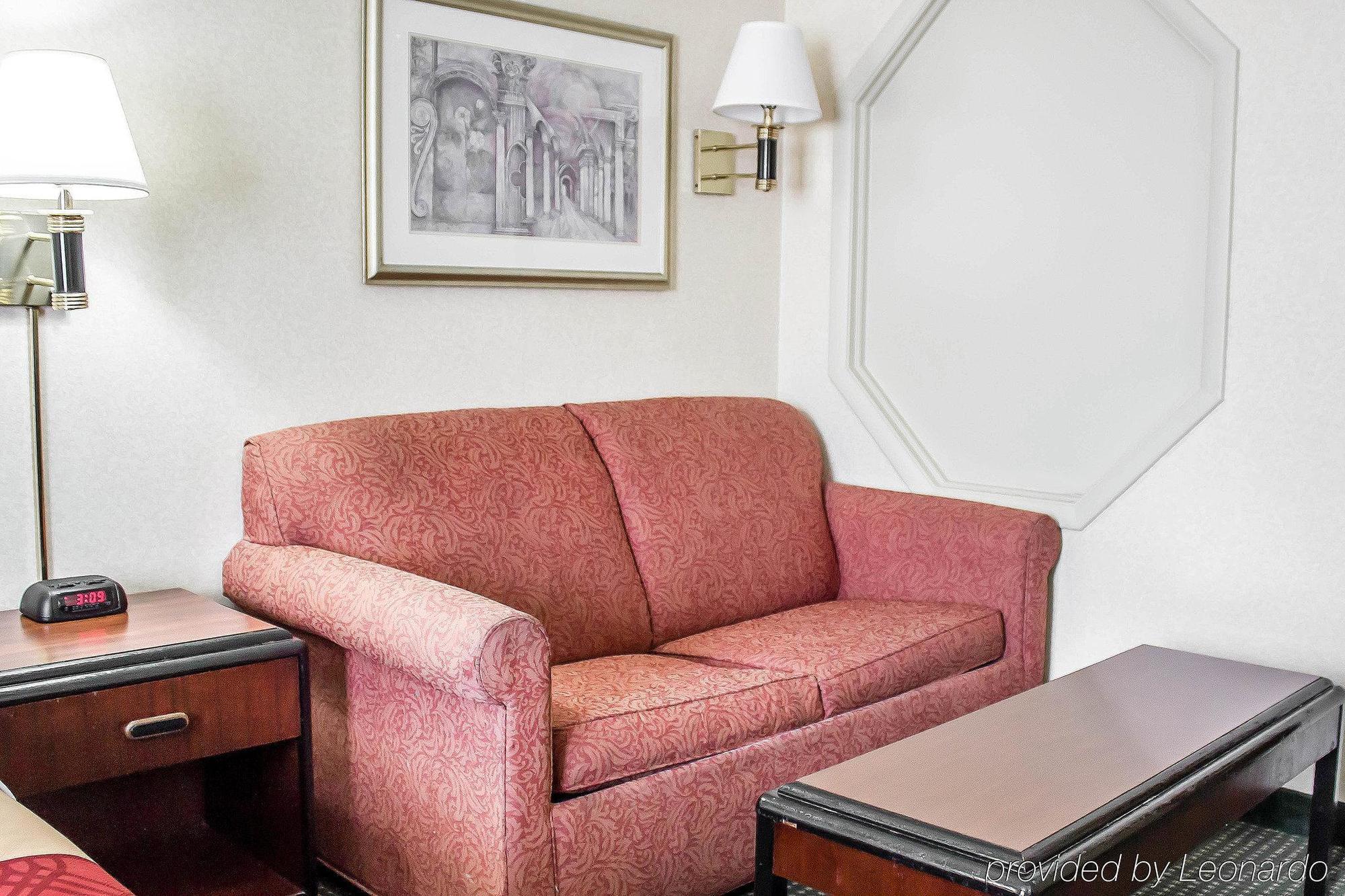 Hotel Country & By Radisson, Erie, Pa Kearsarge