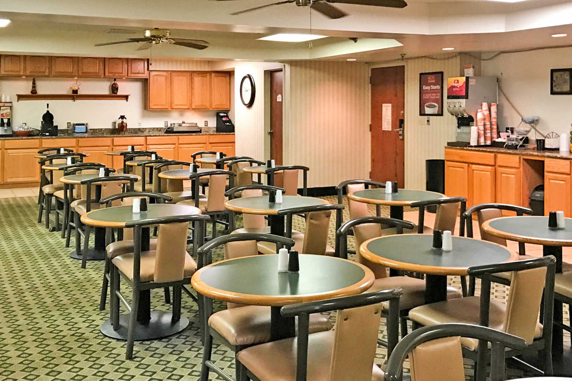 Country & By Radisson, Erie, Pa 3* Kearsarge