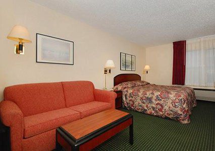 Country & By Radisson, Erie, Pa 3* Kearsarge